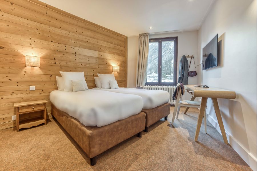 Aiguille de Chamonix double bedroom